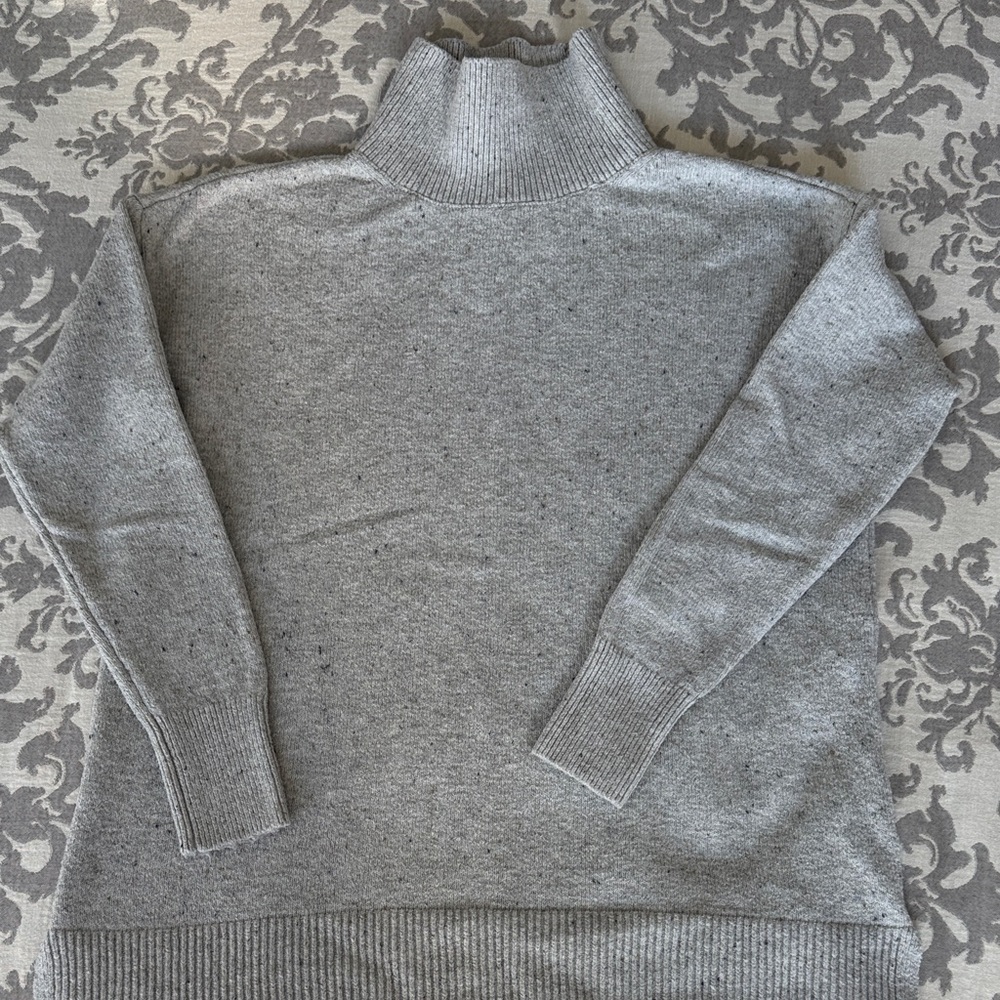 Loft Gray Turtleneck Women's Sweater